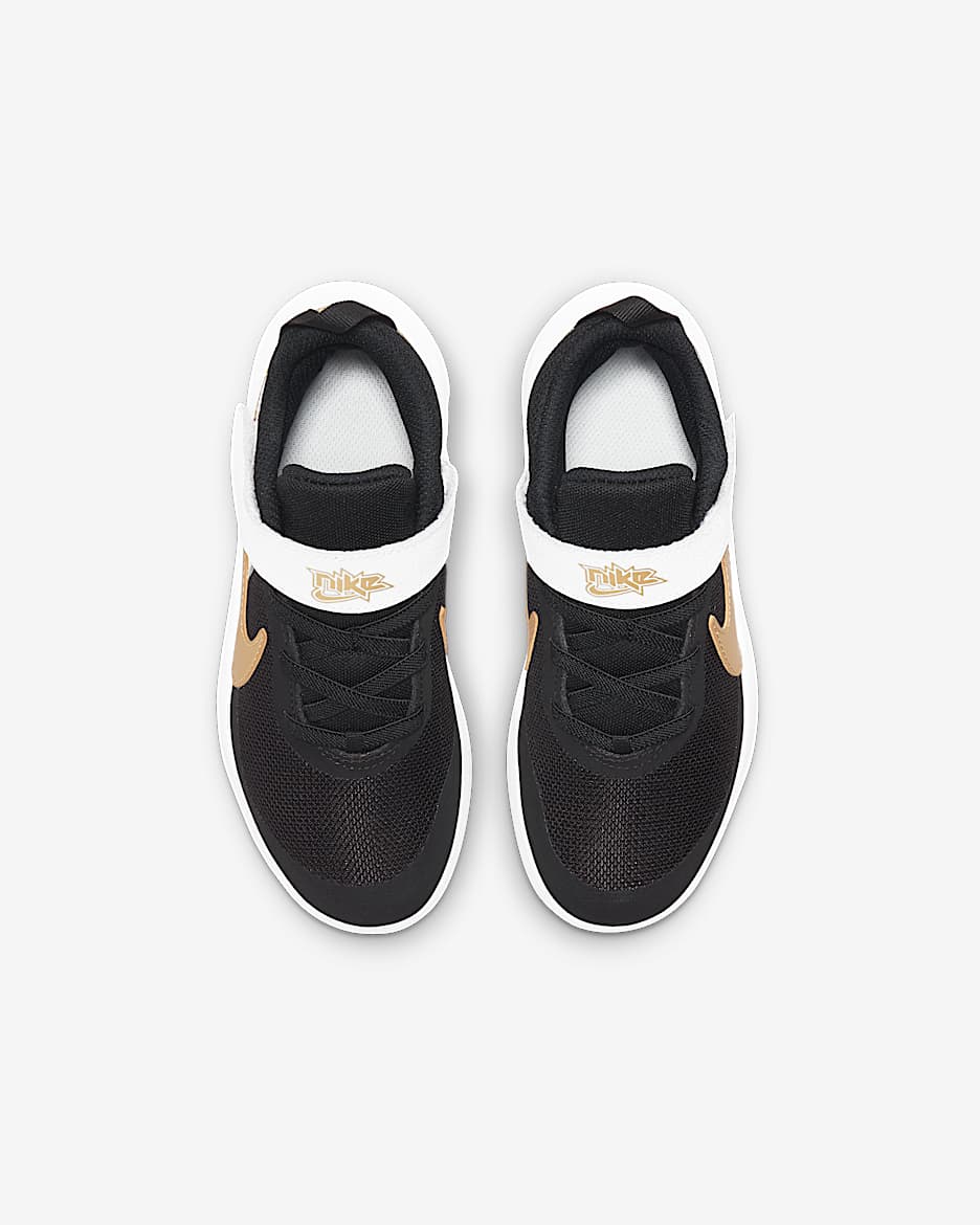 Nike Team Hustle D 10 Little Kids Shoes. Nike